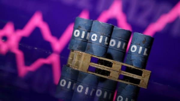 Oil heads for second weekly gain on geopolitical tension, supply concerns - Vimarsana News