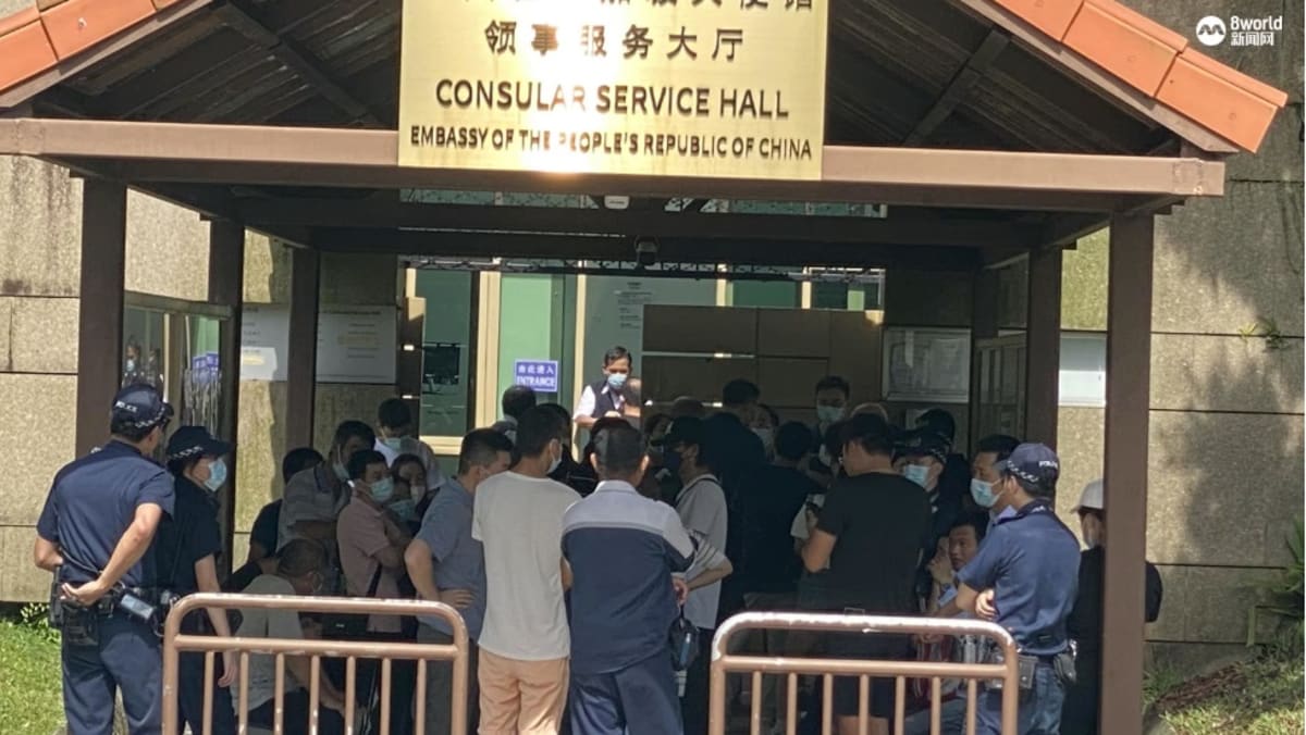 汇款到中国被冻结警方接获670起报案涉及金额1300万新元- 8world