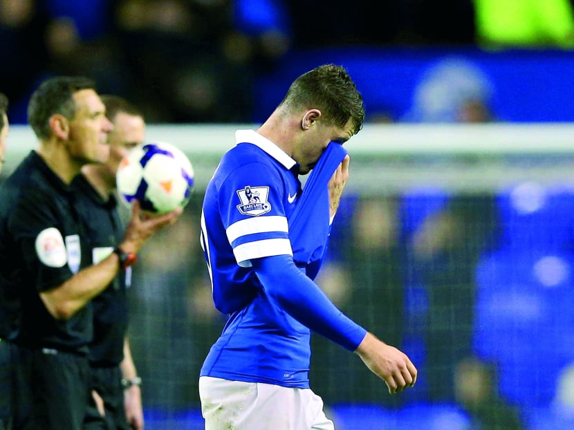 Everton could put their Merseyside neighbours into dreamland for no profit of their own. Photo: Getty Images