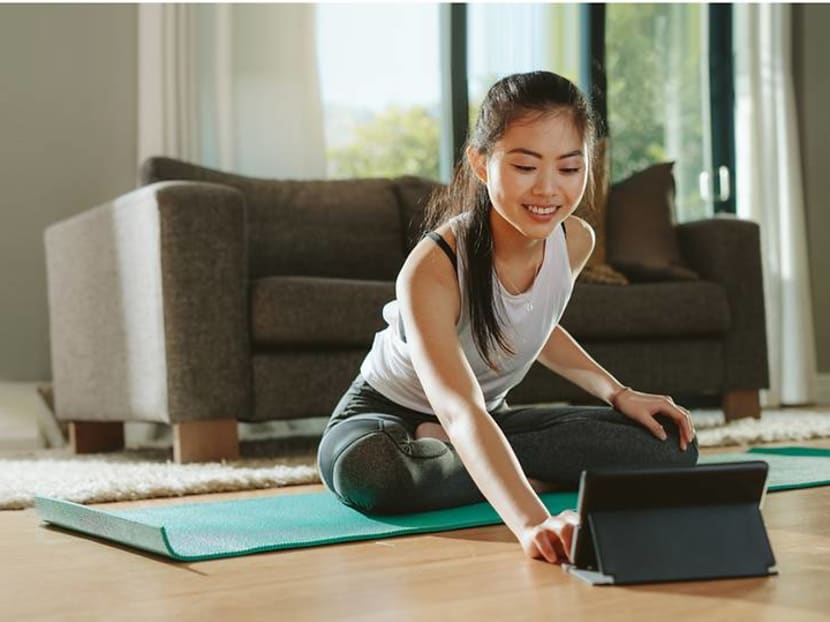 4 expert tips on how to stay positive and engaged while working from home 4 expert tips on how to stay positive and engaged while working from home