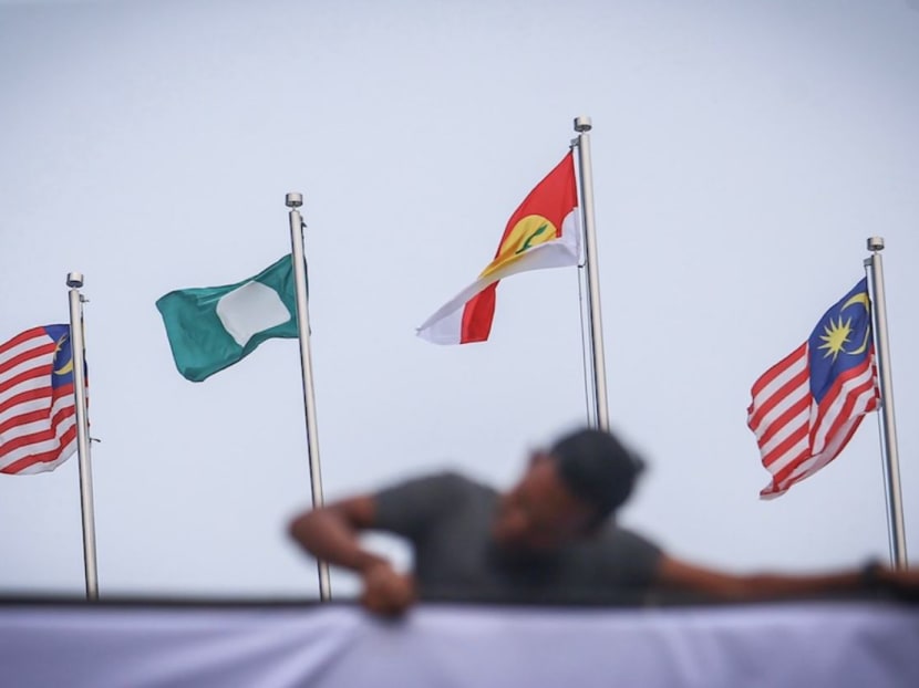 Bersatu left out in the cold as Umno, PAS agree to officially register Muafakat Nasional Bersatu left out in the cold as Umno, PAS agree to officially register Muafakat Nasional