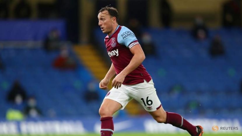 Football: Noble extends West Ham deal for one final season at London side Football: Noble extends West Ham deal for one final season at London side