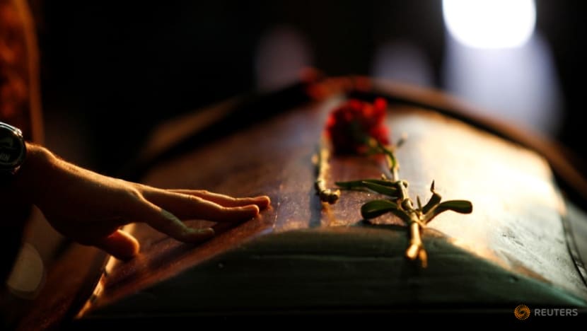 Funeral parlour's licence suspended, licensee to be charged after wrong body cremated: NEA Funeral parlour's licence suspended, licensee to be charged after wrong body cremated: NEA