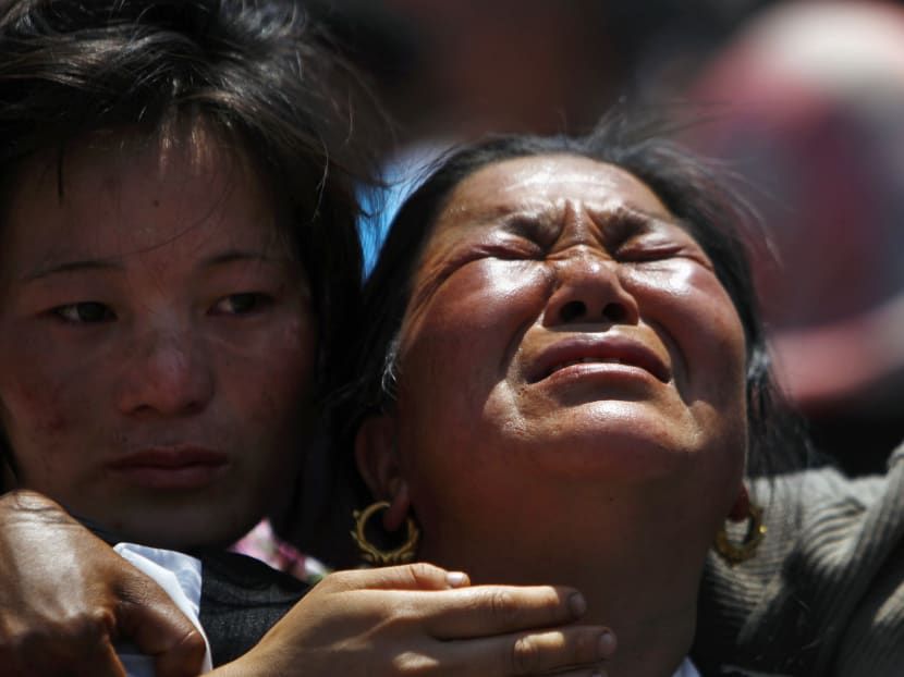 Sherpas consider boycott after Everest disaster TODAY