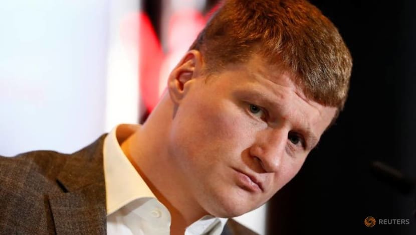 Gibraltar honours Whyte, Povetkin with special coin ahead of rematch Gibraltar honours Whyte, Povetkin with special coin ahead of rematch