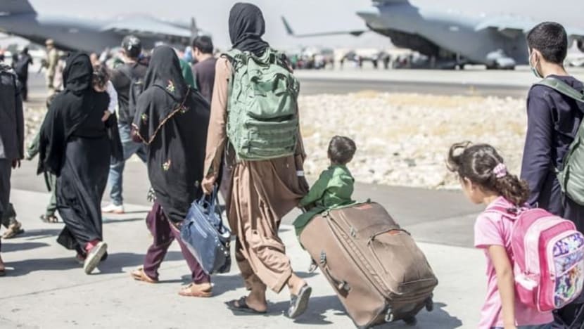 Ratusan kanak-kanak terpisah dari keluarga; dibawa keluar dari Afghanistan