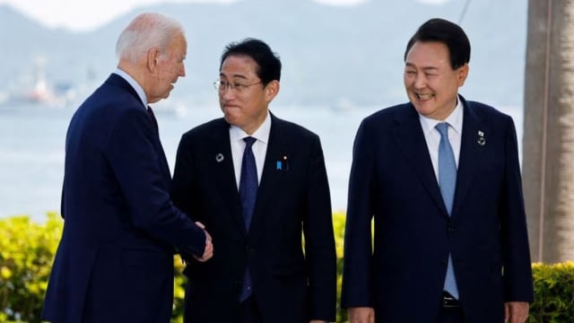 美日韩领导人举行峰会 承诺将扩大合作