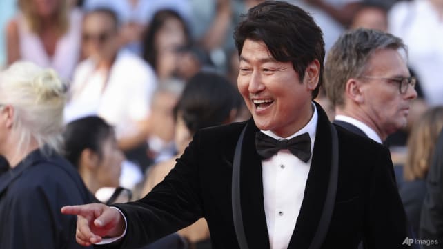 Parasite star Song Kang-ho feels weight of global stardom 