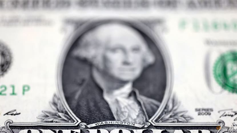 Dollar gains as investors see Fed stance likely unchanged; euro, sterling fall