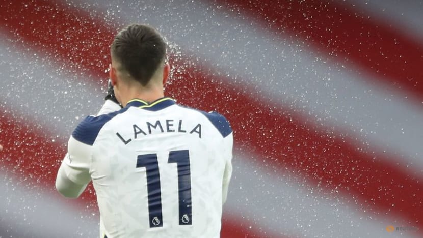 Soccer-Lamela hits double in dream Sevilla debut while Zidane sees red Soccer-Lamela hits double in dream Sevilla debut while Zidane sees red