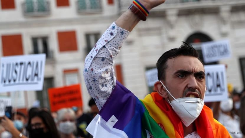 Hundreds protest against rise in homophobic attacks in Madrid Hundreds protest against rise in homophobic attacks in Madrid