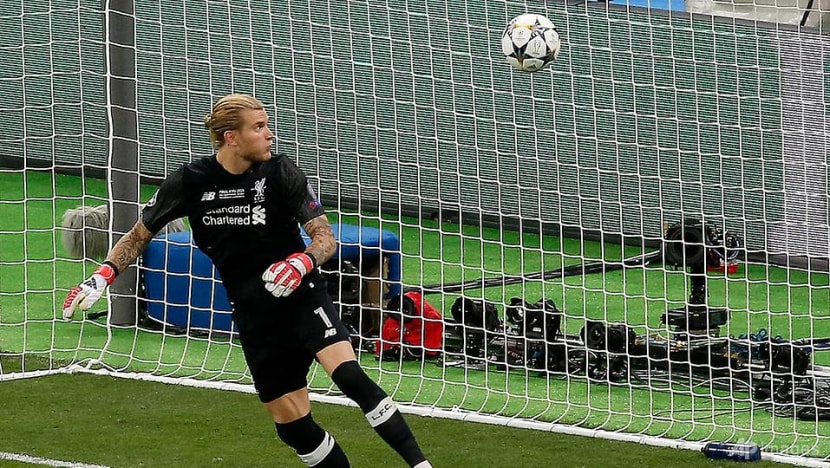 Football: Back in Germany, Loris Karius seeks to rebuild career Football: Back in Germany, Loris Karius seeks to rebuild career