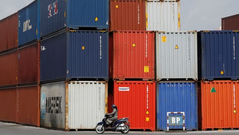 Vietnam Jan-Feb exports down 10% amid weak global demand Vietnam Jan-Feb exports down 10% amid weak global demand