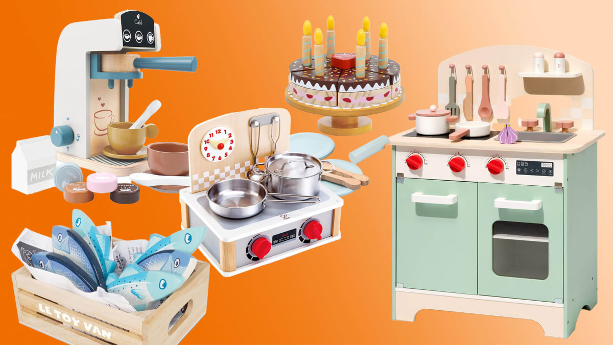 9 Modern Toy Kitchen & Food Playsets For Toddlers & Kids To Match Your