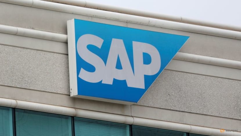 SAP confirms raised outlook, Q3 results SAP confirms raised outlook, Q3 results
