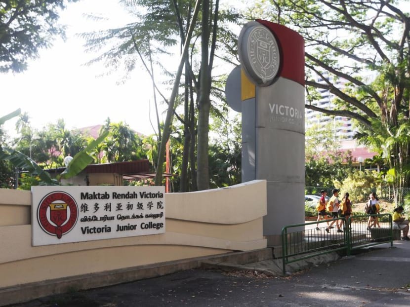 Victoria Junior College. Victoria Junior College.