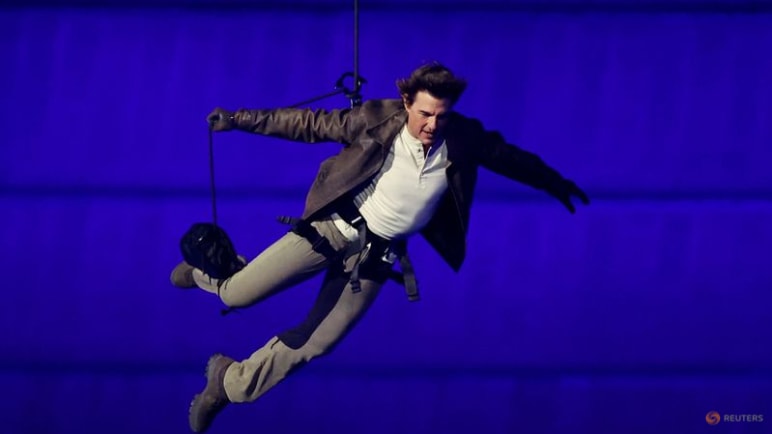 Tom Cruise leaps into action as Los Angeles takes on Olympic mission