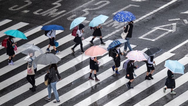 日本出现第十波疫情 感染人数连续11周增加