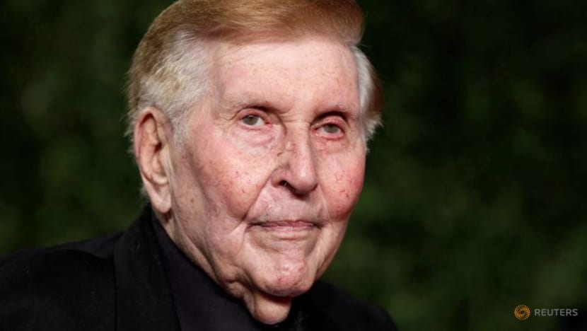 Billionaire Sumner Redstone dies at 97 Billionaire Sumner Redstone dies at 97
