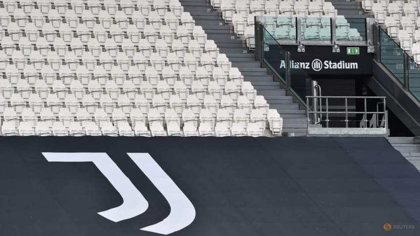 Football: Pandemic inflicts off-pitch losses on soccer giants Manchester United, Juventus Football: Pandemic inflicts off-pitch losses on soccer giants Manchester United, Juventus