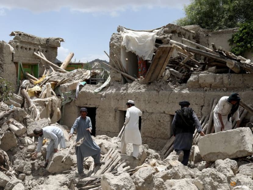Analysis-Taliban's isolation makes Afghan earthquake response harder