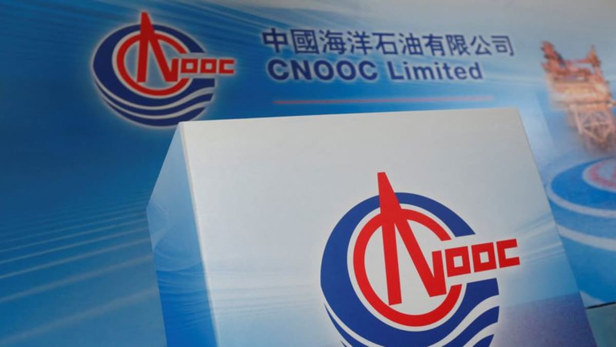 CNOOC China menetapkan target produksi 2022 10 persen di atas target tahun lalu