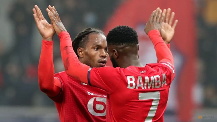 Prolific David strikes again to take Lille top Prolific David strikes again to take Lille top