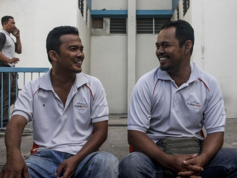 Hard work pays off better in Singapore, say Malaysian odd job workers Hard work pays off better in Singapore, say Malaysian odd job workers
