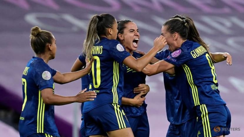 Lyon and PSG through to semi-finals in Women's Champions League Lyon and PSG through to semi-finals in Women's Champions League