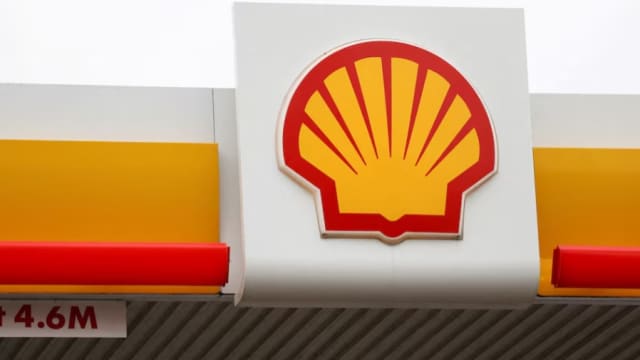 蚬壳集团宣布脱售新加坡炼油和石化厂