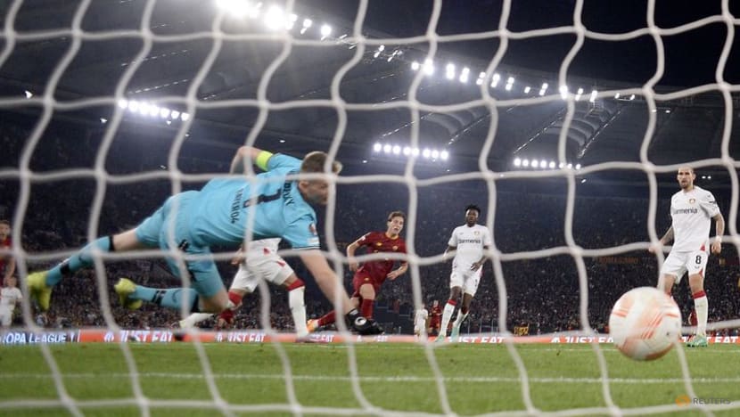 Leverkusen's injured Andrich, Kossounou doubtful for Stuttgart - Alonso