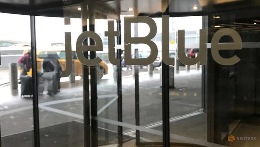 Goldman eyeing JetBlue's credit card business: WSJ Goldman eyeing JetBlue's credit card business: WSJ