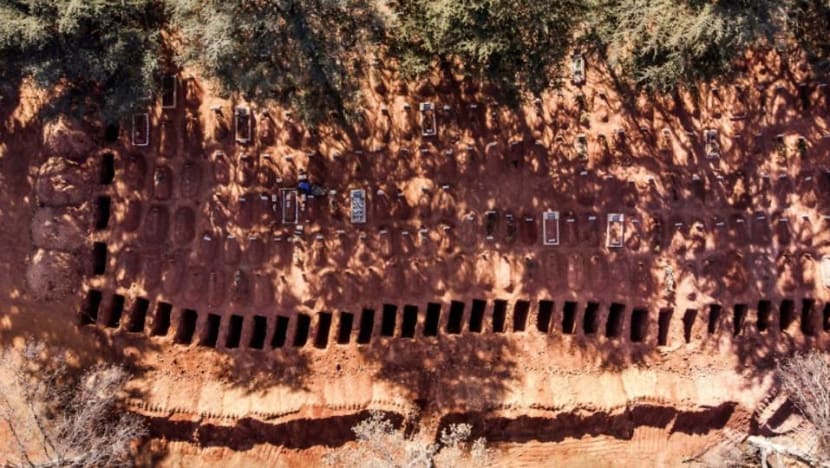 South African Muslim group safely buries its COVID-19 dead South African Muslim group safely buries its COVID-19 dead