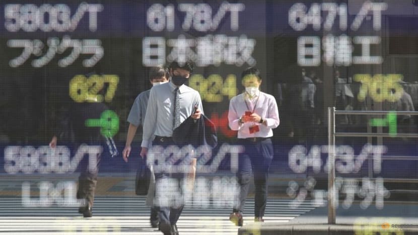 Asian shares advance, dollar soft as markets decide Omicron fallout limited Asian shares advance, dollar soft as markets decide Omicron fallout limited