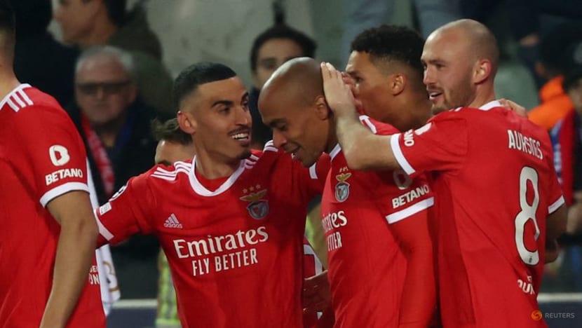 Benfica beat Brugge at the double away in Champions League Benfica beat Brugge at the double away in Champions League