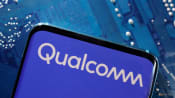 Qualcomm revamps mobile phone chips for AI, signs Samsung and others