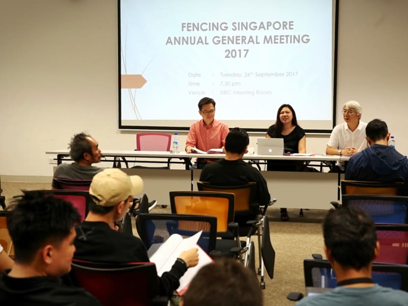 Seow wins vote of fencing fraternity for third term