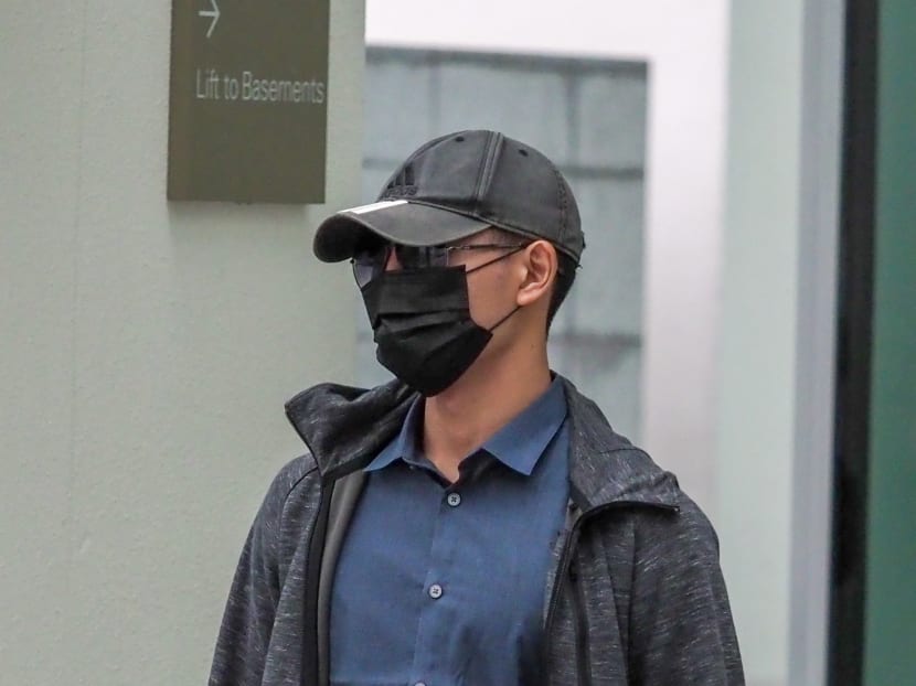 Lee Yan Ru leaving the State Courts in April 2021.