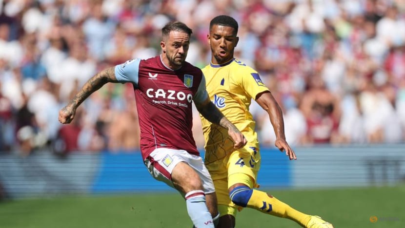 Fired-up Villa squeeze out 2-1 home win over Everton Fired-up Villa squeeze out 2-1 home win over Everton