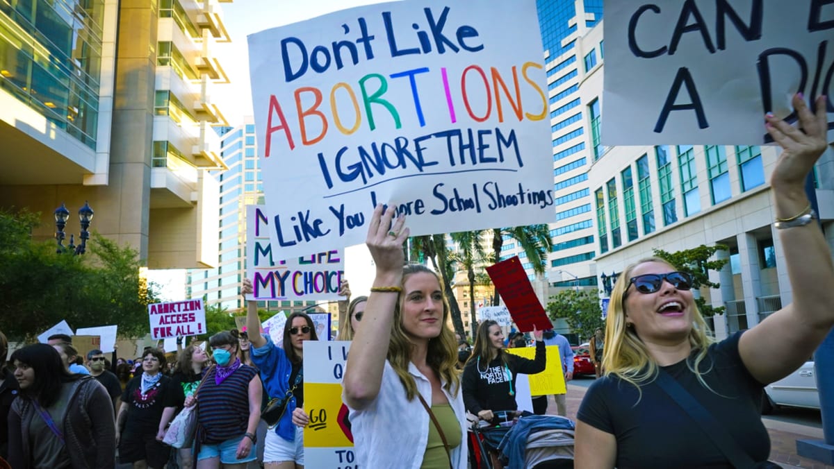 CNA menjelaskan: Mengapa pembatalan keputusan aborsi Roe v Wade di AS begitu penting?