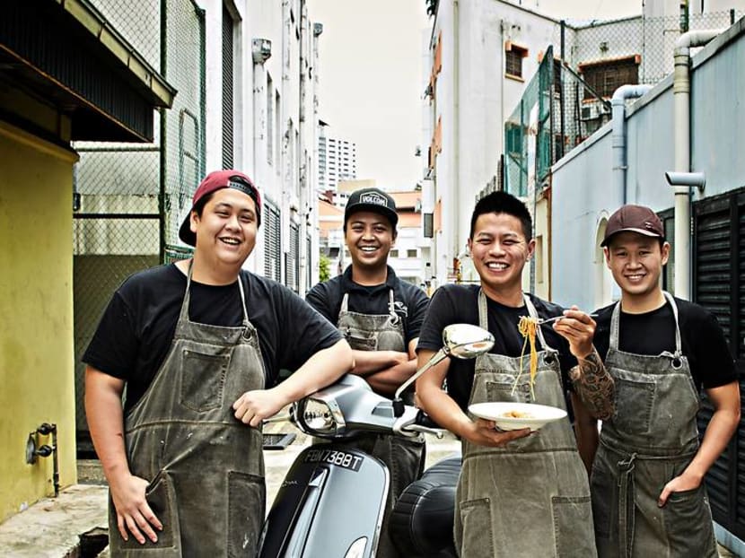 S$50 tips and caring messages: How diners support their favourite restaurants S$50 tips and caring messages: How diners support their favourite restaurants