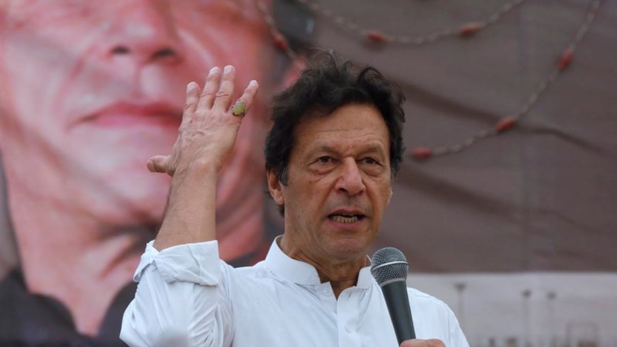 PM Pakistan Khan mengatakan dia tidak akan mengakui upaya oposisi untuk menggulingkannya