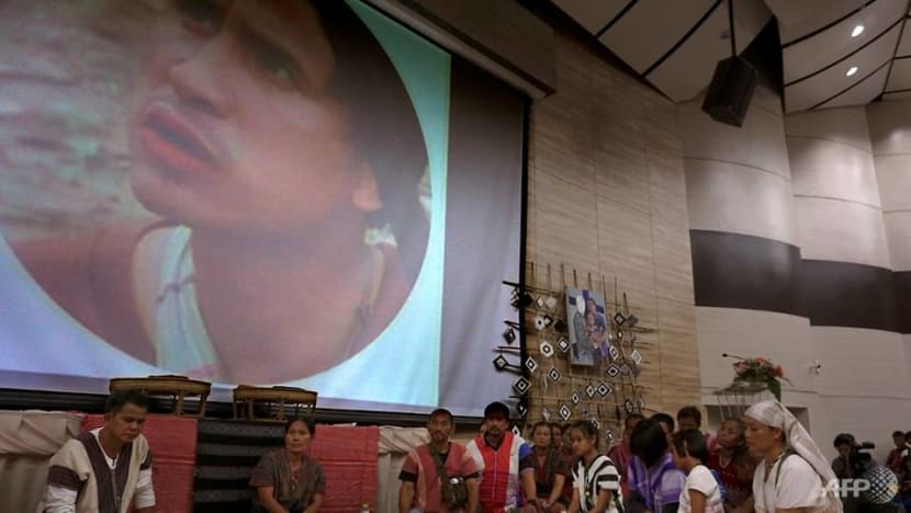 Tears at Bangkok memorial for murdered activist Tears at Bangkok memorial for murdered activist