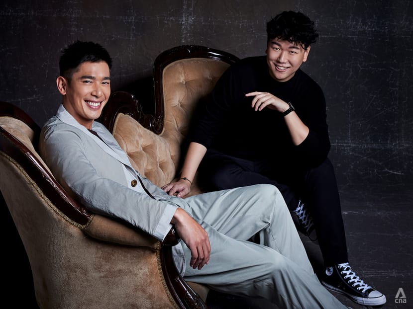 Remember Elvin Ng’s ‘bandung’ suit? We tried to find out what he’ll wear next at Star Awards 2022 Remember Elvin Ng’s ‘bandung’ suit? We tried to find out what he’ll wear next at Star Awards 2022