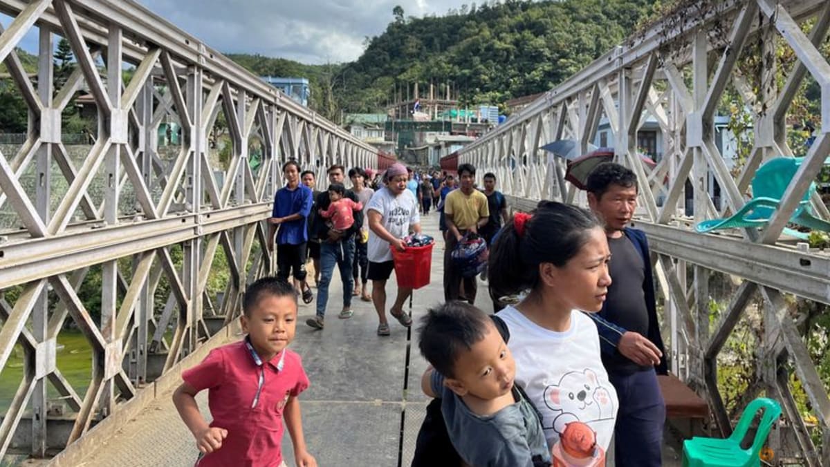 India says to end Myanmar free border movement