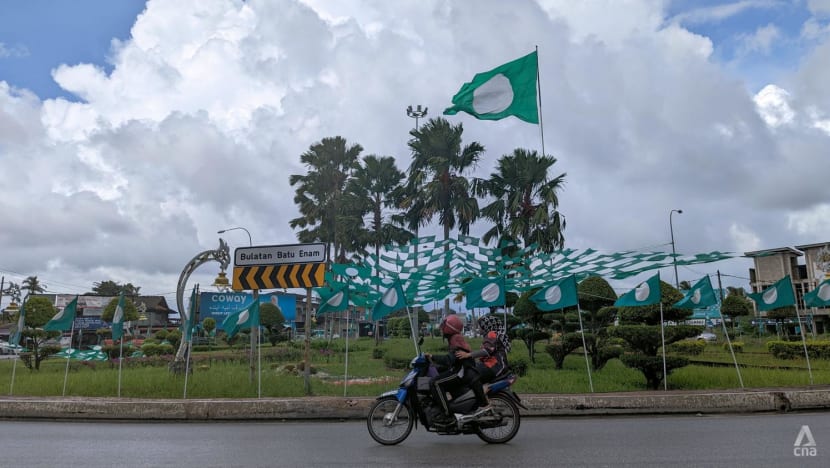 PAS and its chief Hadi Awang 'biggest amplifiers' of racial rhetoric at Malaysia polls last year: Study PAS and its chief Hadi Awang 'biggest amplifiers' of racial rhetoric at Malaysia polls last year: Study