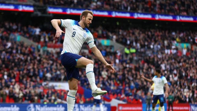 欧锦赛预赛：英格兰以2比0击败乌克兰