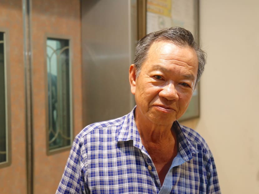 Lee Keng Duane, 70, a retiree was stuck in lift A of Blk 325A along Sengkang East Way. The lift stopped between the first and second floor. Photo: Najeer Yusof/TODAY