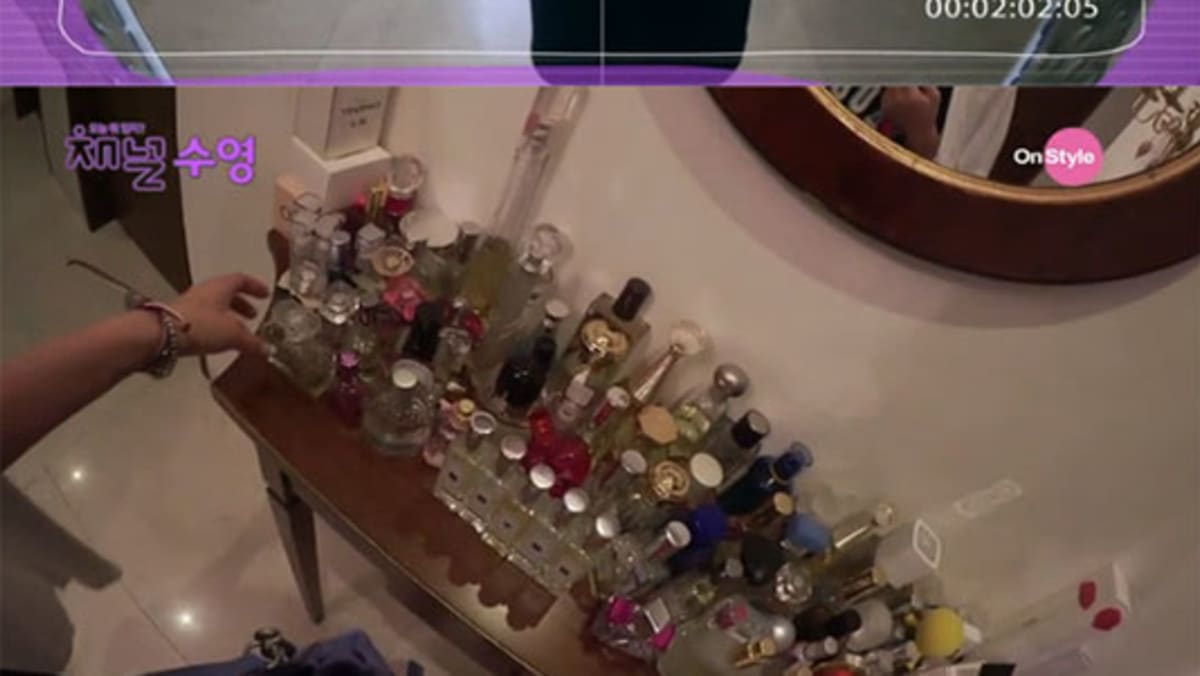 SNSD s Sooyoung Reveals Her Insane Perfume Collection 8days