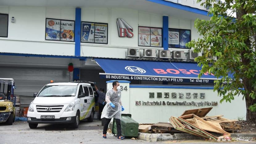4 community cases among 38 new COVID-19 infections in Singapore; 1 imported case initially tested negative 4 community cases among 38 new COVID-19 infections in Singapore; 1 imported case initially tested negative